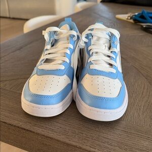 Nike Kids Light Blue and White Sneakers
